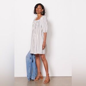 Faherty Phoenix Dress, like new, great condition